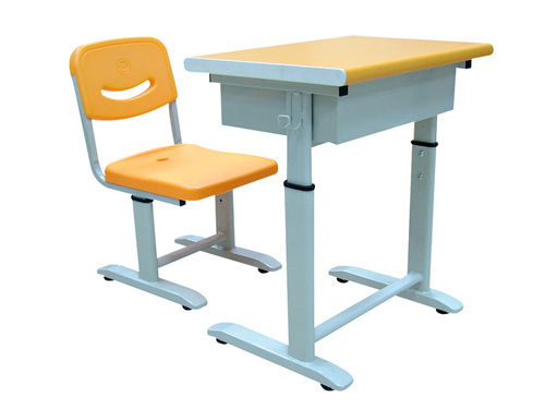 10-07 可調式課桌椅產品圖